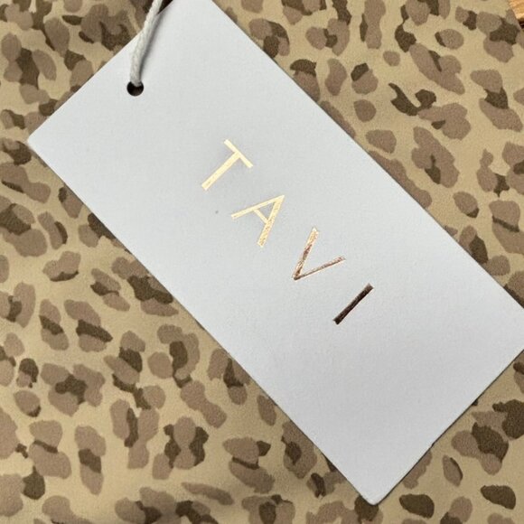 NWT TAVI High Waisted 7/8 Tight Leggings Latte Leopard Cream Gray Size Large - Picture 7 of 8